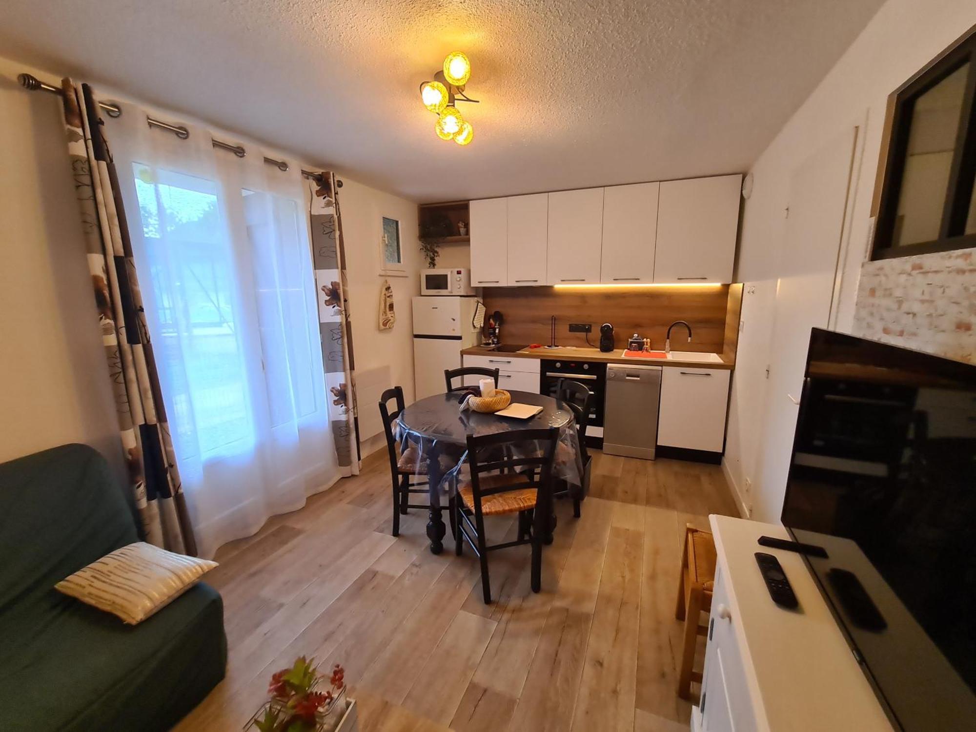 Escapade Montagne En Famille, Appartement Cosy Avec Piscine Couverte Bielle Eksteriør bilde