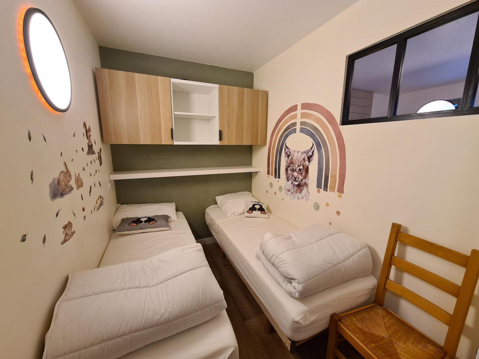 Escapade Montagne En Famille, Appartement Cosy Avec Piscine Couverte Bielle Eksteriør bilde