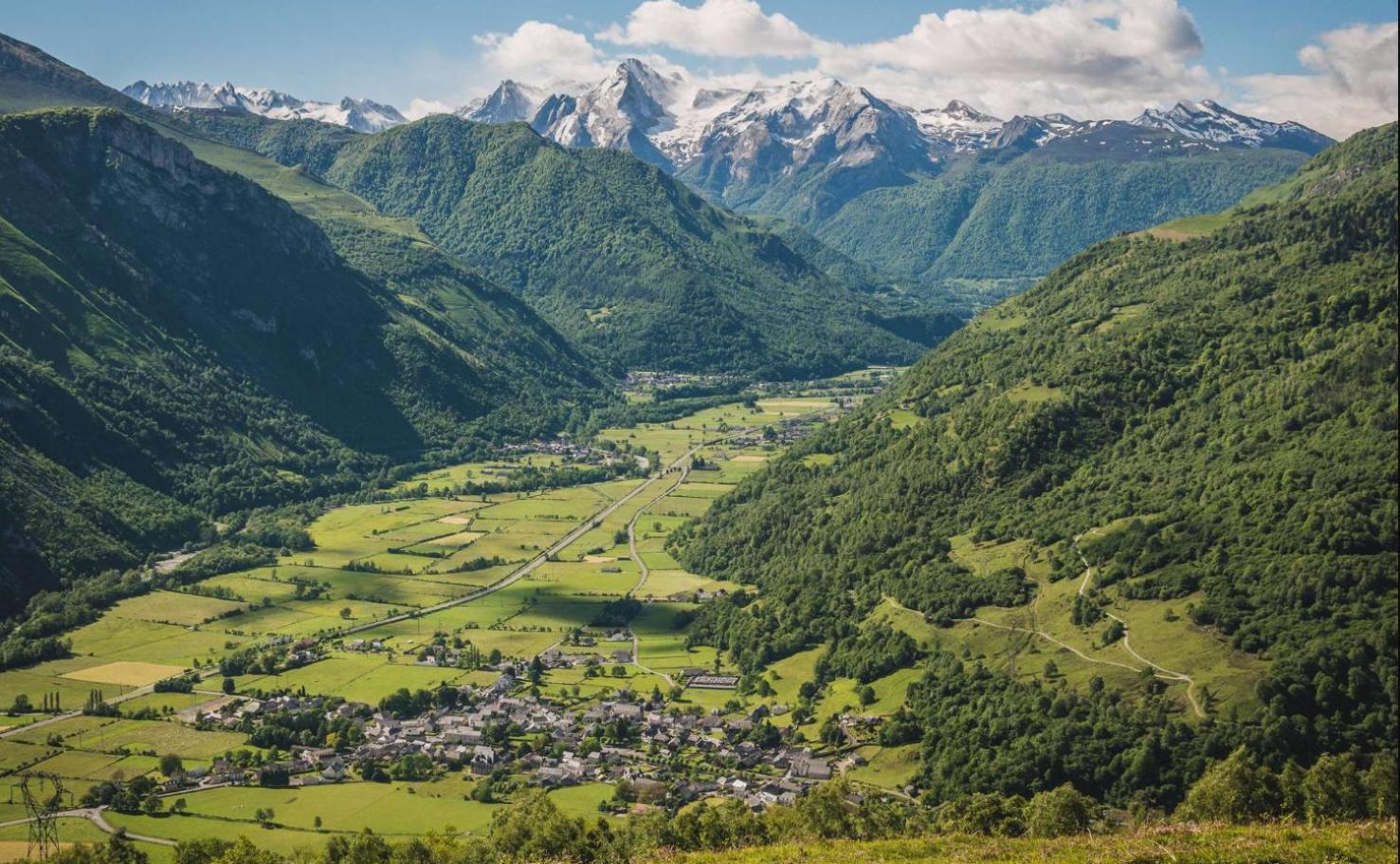 Escapade Montagne En Famille, Appartement Cosy Avec Piscine Couverte Bielle Eksteriør bilde